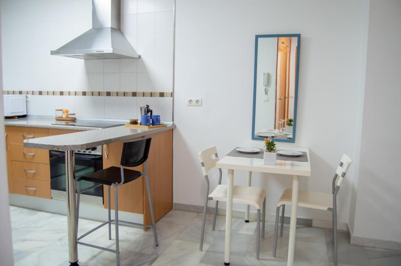 Novam Apartament Malaga Bagian luar foto